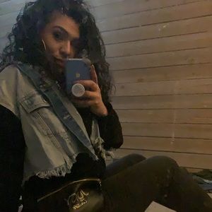 Meet your Posher, Linda